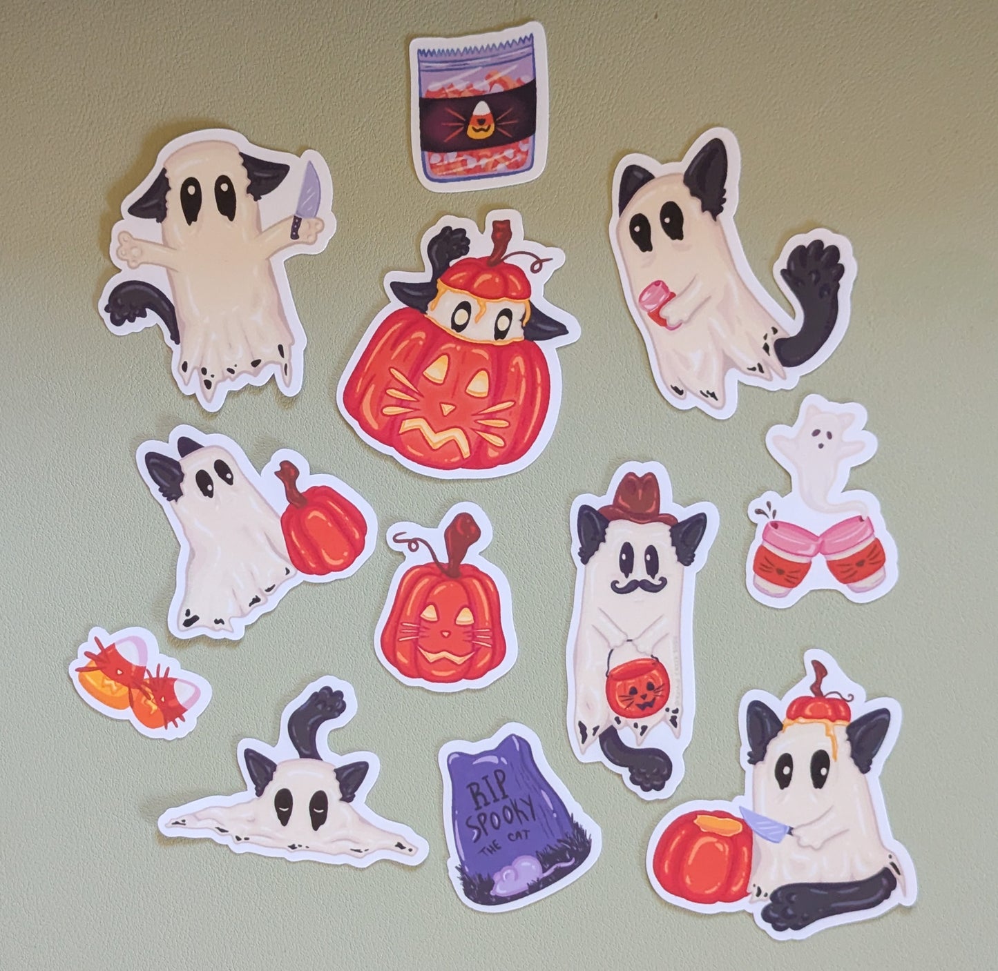 Spooky the Cat - 12 Sticker Pack